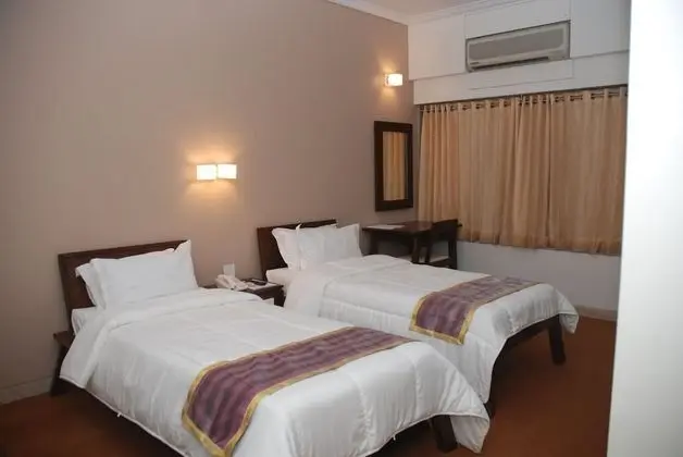 Premium Tek Büyük veya İki Ayrı Yataklı Oda, Engellilere Uygun, Şehir Manzaralı