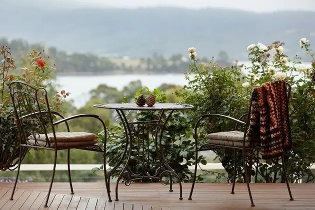Tek Büyük veya İki Ayrı Yataklı Oda (Silver Wattle Room)