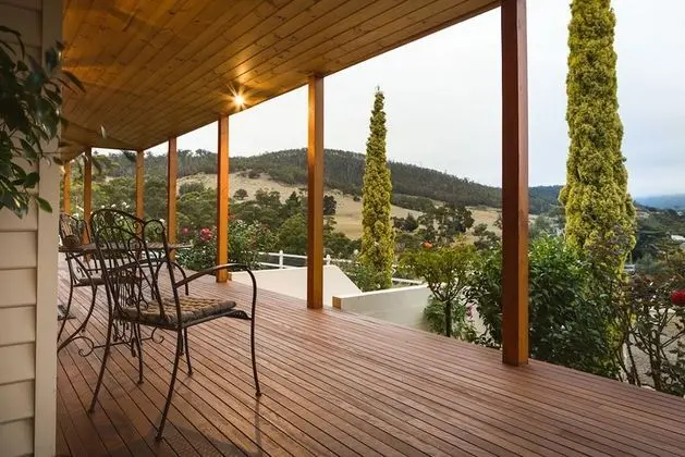 Tek Büyük veya İki Ayrı Yataklı Oda (Silver Wattle Room)