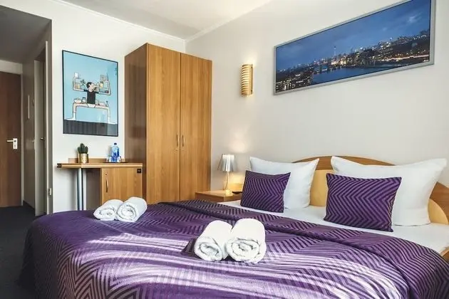 Tek Büyük veya İki Ayrı Yataklı Oda