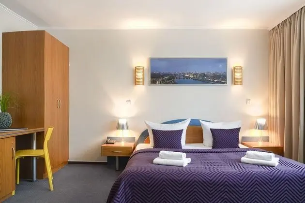 Tek Büyük veya İki Ayrı Yataklı Oda