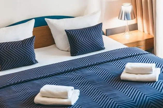 Tek Büyük veya İki Ayrı Yataklı Oda