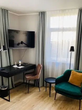 Standard Tek Büyük Yataklı Oda