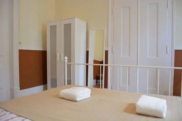 Comfort Tek Büyük Yataklı Oda, 1 Büyük (Queen) Boy Yatak, Ortak Banyo, Şehir Manzaralı