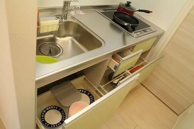 Basic Oda, Sigara İçilmez (201)