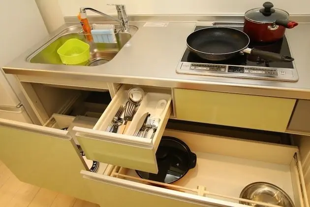 Standard Oda, Sigara İçilmez (202)