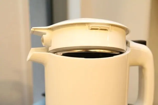 Superior Oda, Sigara İçilmez (101)