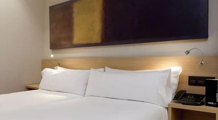 Comfort Tek Büyük veya İki Ayrı Yataklı Oda, Balkon, Şehir Manzaralı