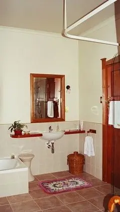 Standard Oda, Engellilere Uygun, Banyolu/Duşlu