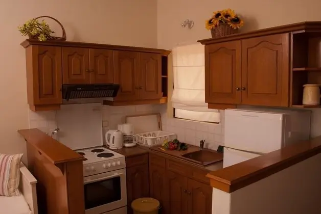 Apart Daire, Deniz Manzaralı (1st Floor Roosters)