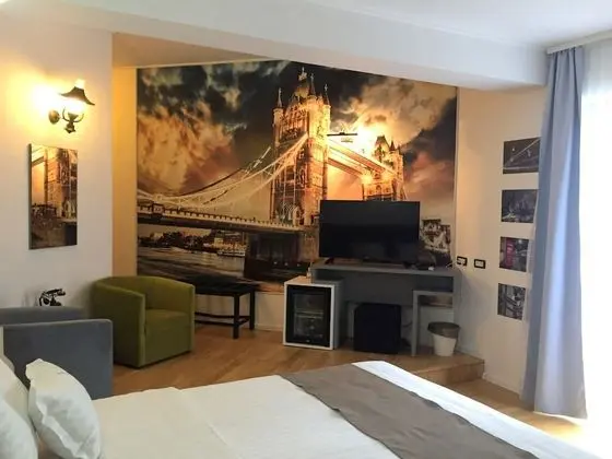 King Room