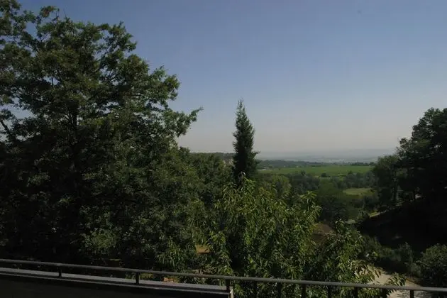 Comfort Apart Daire, 2 Yatak Odası, Mutfak, Bahçeli