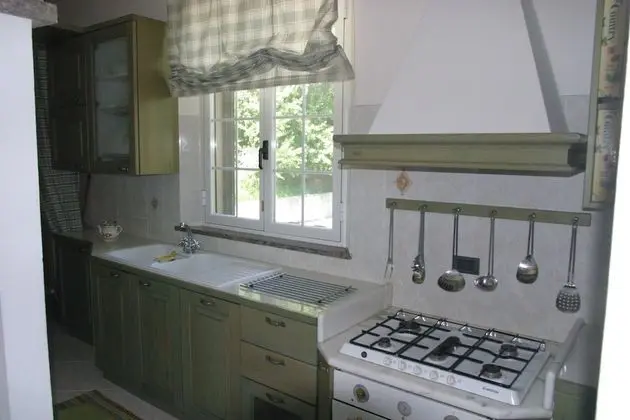 Comfort Apart Daire, 2 Yatak Odası, Mutfak, Bahçeli