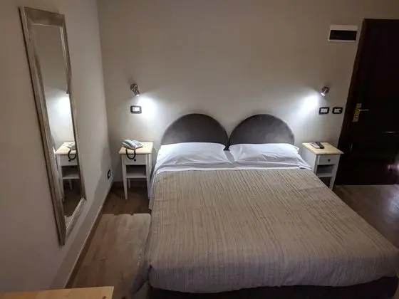 Tek Büyük Yataklı Oda