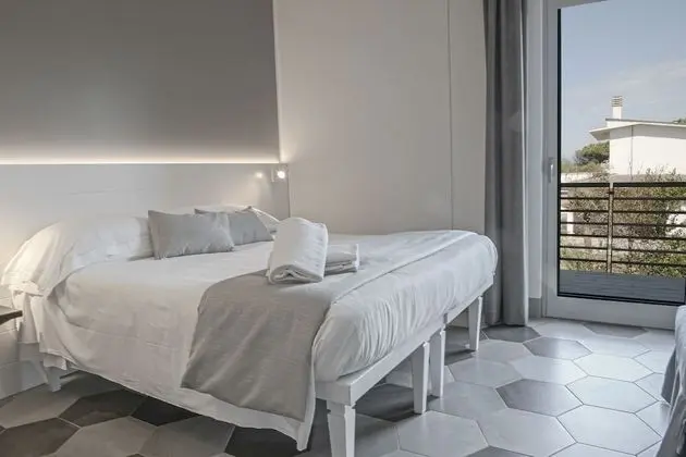 Panoramic Oda, 1 Yatak Odası, Kısmi Deniz Manzaralı, Denize Bakan