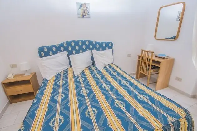 Tek Büyük veya İki Ayrı Yataklı Oda