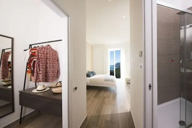 Deluxe Tek Büyük Yataklı Oda, Deniz Manzaralı