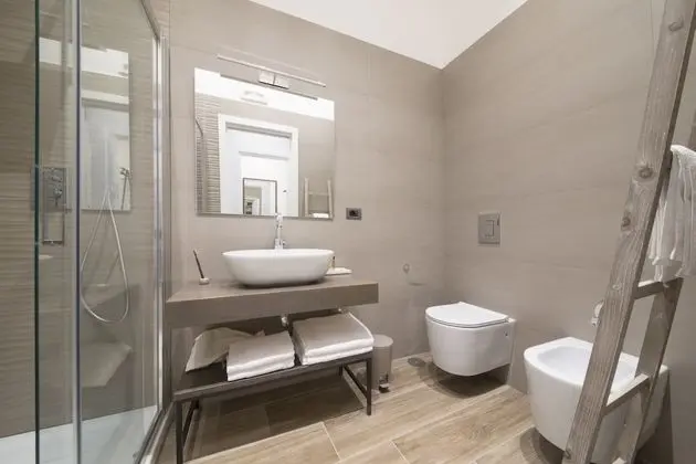 Deluxe Tek Büyük Yataklı Oda, Deniz Manzaralı