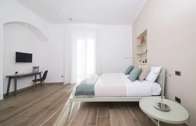 Superior Tek Büyük Yataklı Oda, Deniz Manzaralı