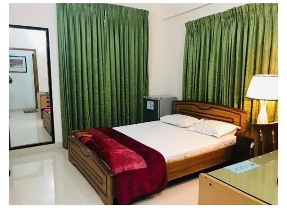 Deluxe Oda, 1 Çift Kişilik Yatak, Sigara İçilebilir, Bahçe Manzaralı