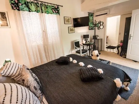 Comfort Tek Büyük Yataklı Oda, Özel Banyo