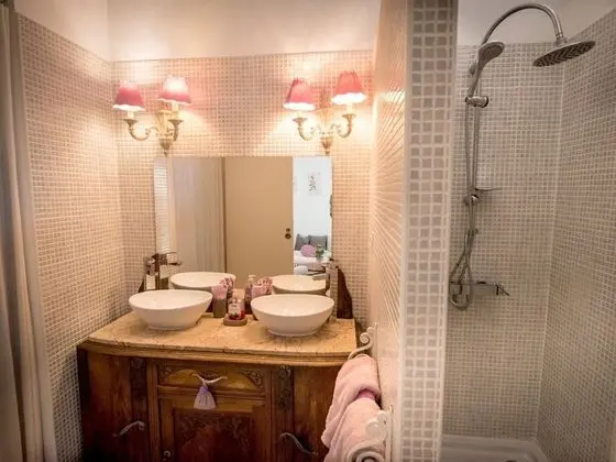 Superior Tek Büyük Yataklı Oda, Özel Banyo