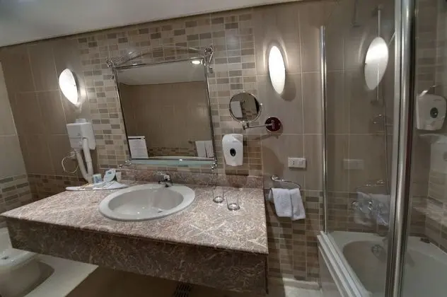 Premium Oda, Havuz Manzaralı