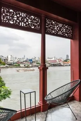 Riverside Suite