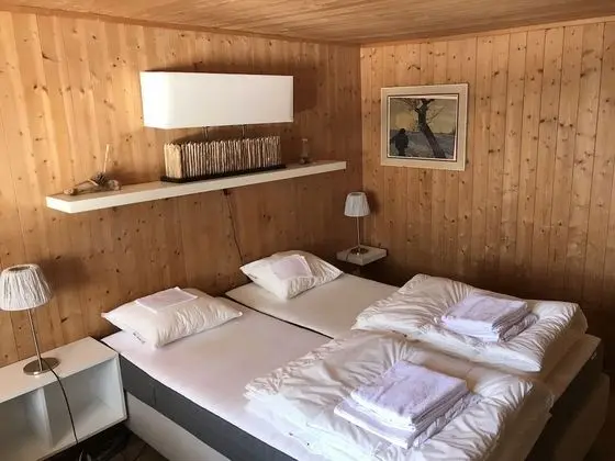 Standard Üç Kişilik Oda, Ortak Banyo, Dağ Manzaralı