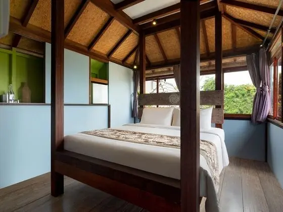 Karangasem - Sea View (Upstairs)