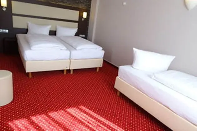 Comfort Dört Kişilik Oda