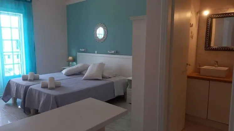 Tek Büyük veya İki Ayrı Yataklı Oda