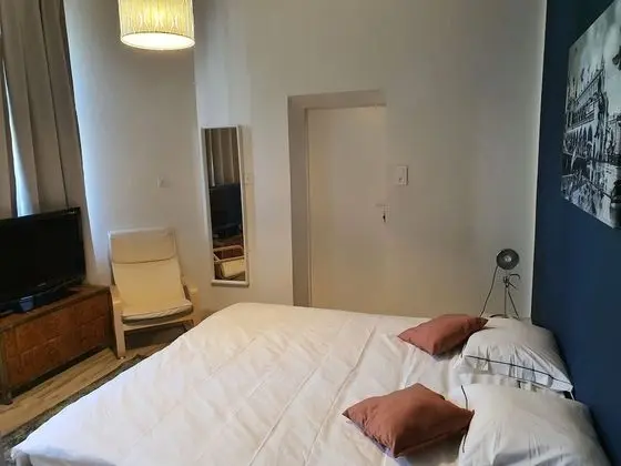 Comfort Tek Büyük veya İki Ayrı Yataklı Oda