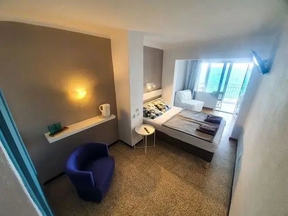 Panoramic Tek Büyük veya İki Ayrı Yataklı Oda