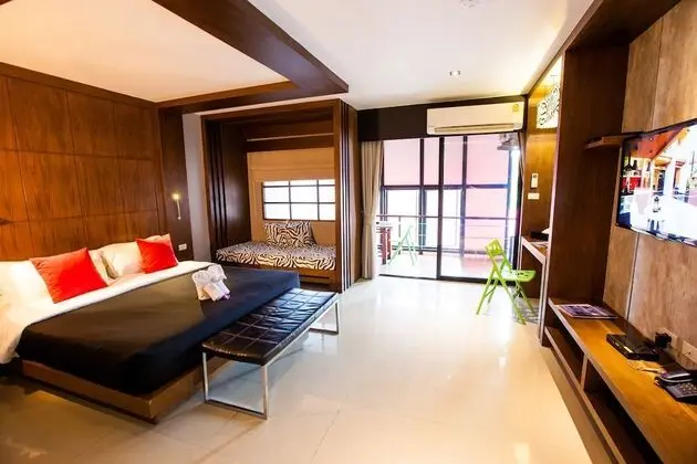 Deluxe Tek Büyük Yataklı Oda, Balkon