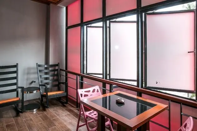 Deluxe Tek Büyük Yataklı Oda, Balkon