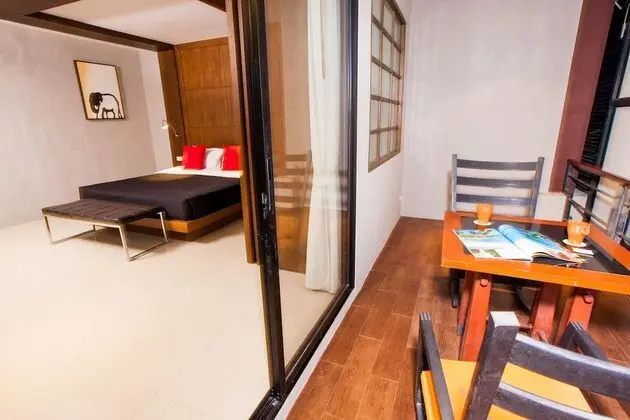 Deluxe Tek Büyük Yataklı Oda, Balkon
