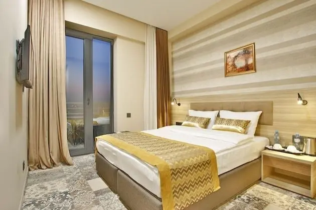 Economy Tek Büyük Yataklı Oda