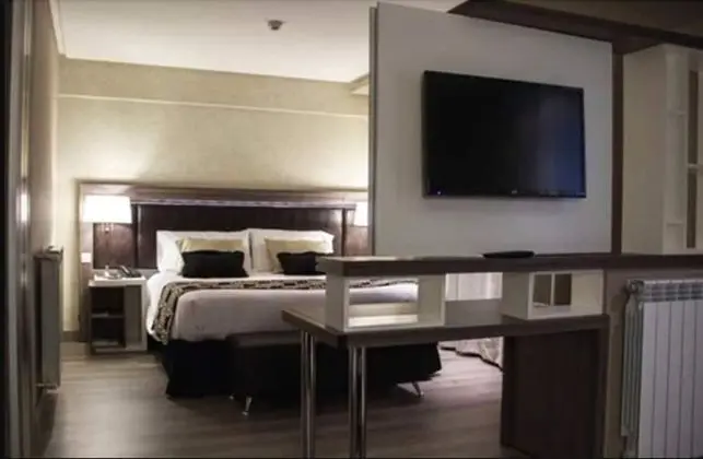 Süit, 1 Çift Kişilik Yatak