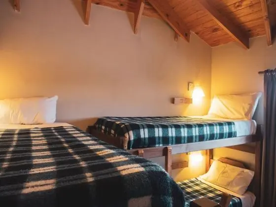Ortak Ranzalı Oda, Karma Ranzalı Oda, Ortak Banyo (4 pax)