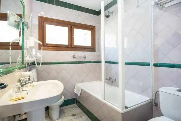 Superior Tek Büyük Yataklı Oda