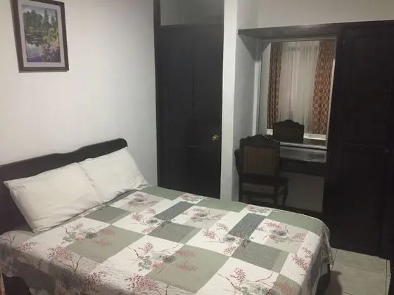 Tek Kişilik Oda, 1 Çift Kişilik Yatak