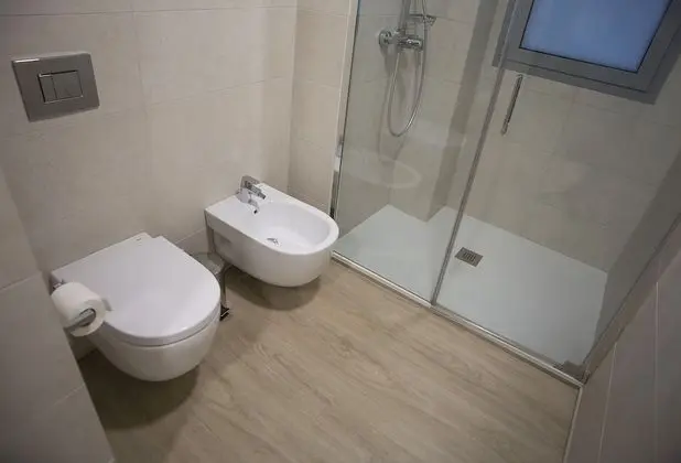 Premium Tek Büyük Yataklı Oda