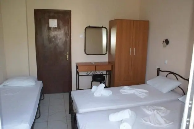 Tek Büyük Yataklı Oda (B)