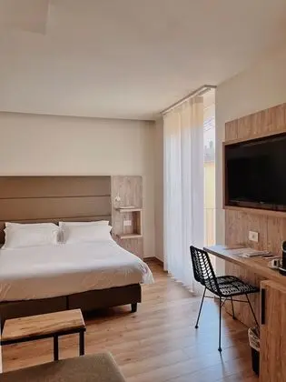 Classic Tek Büyük veya İki Ayrı Yataklı Oda, Balkon, Şehir Manzaralı