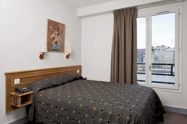 Tek Büyük Yataklı Oda