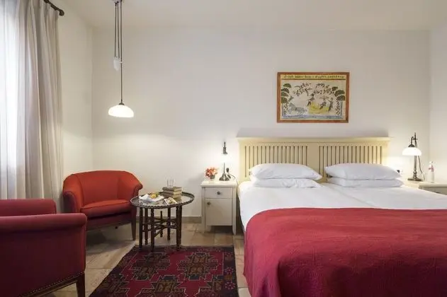 Comfort Tek Büyük veya İki Ayrı Yataklı Oda