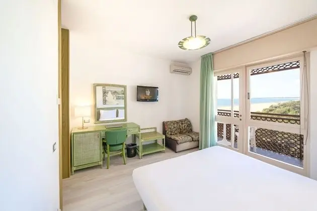 Superior Tek Büyük veya İki Ayrı Yataklı Oda