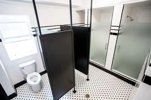 Grand Süit, 1 En Büyük (King) Boy Yatak, Ortak Banyo