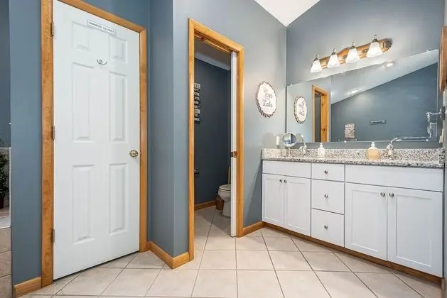 Ev, Birden Çok Yatak, Sıcak Su Havuzu